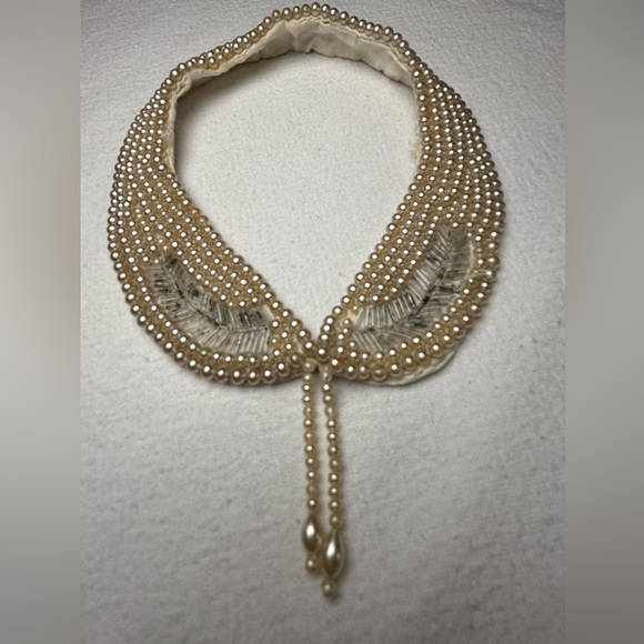 VTG Faux pearl collar necklace bugle bead leaf pattern satin back wedding formal - Picture 3 of 11